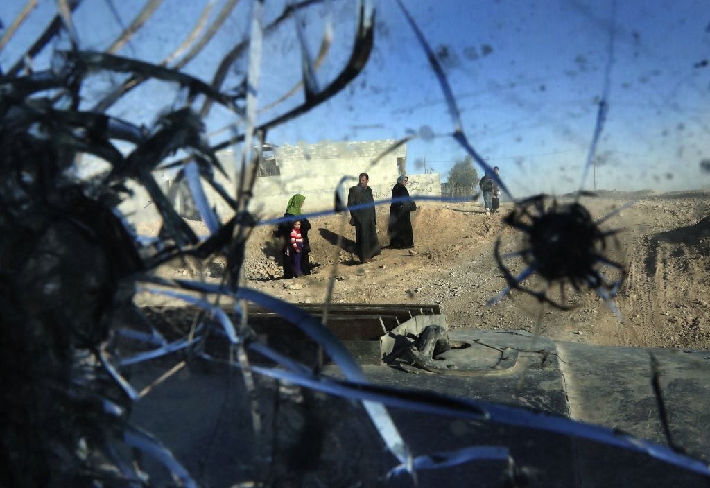 Kola izrešetana mecima u Mosulu