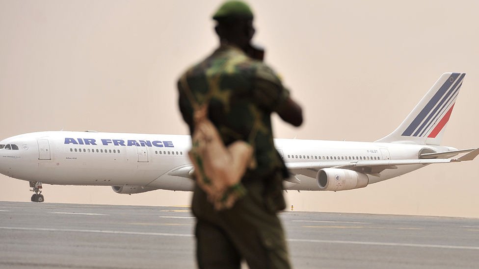 Mali's ruling junta scraps Air France flight resumption authorisation