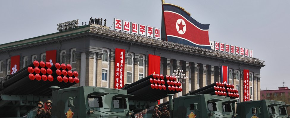 朝鮮平壤金日成廣場太陽節閲兵式上的導彈發射車（資料圖片）