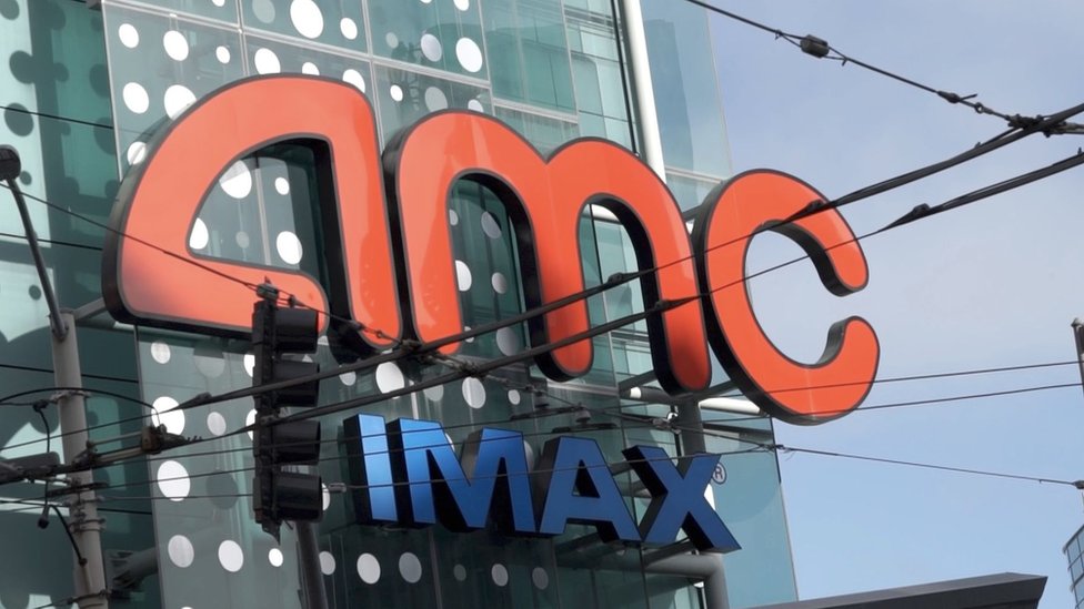 Сеть кинотеатров AMC недовольна "несостоятельной" сделкой