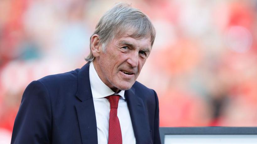 Sir Kenny Dalglish undergoing treatment for cancer - BBC Sport