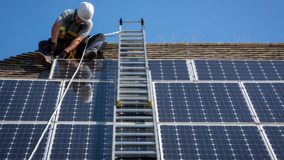 A Breakthrough Approaches For Solar Power - Bbc News