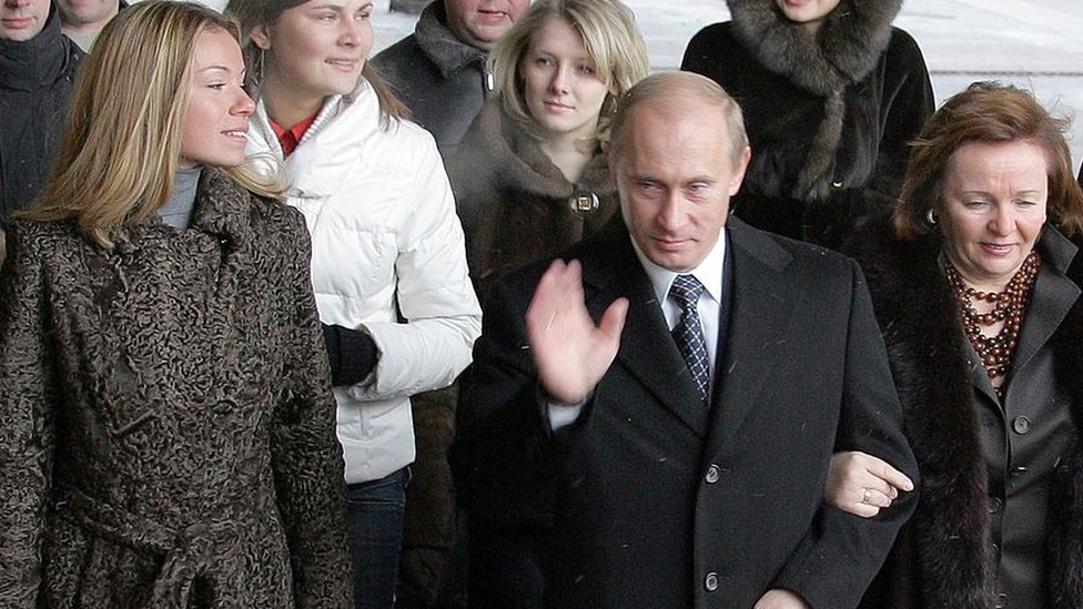 Maria Vorontsova, Vladimir Putin, dan istrinya Lyudmila