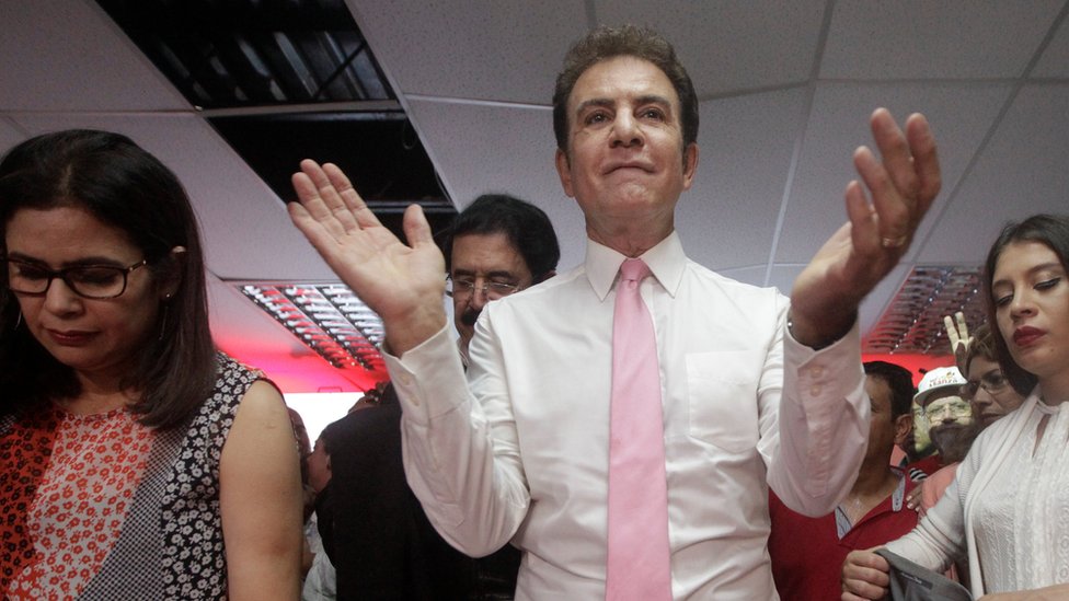 La Alianza de Oposición asegura que tiene evidencias de la manipulación de los resultados. Nasralla.