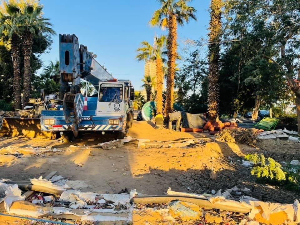 موقع إنشاء العجلة