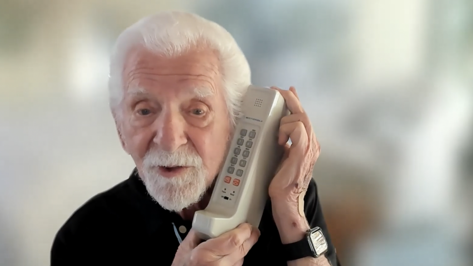 Telephone design: A brief history. [PHOTOS]