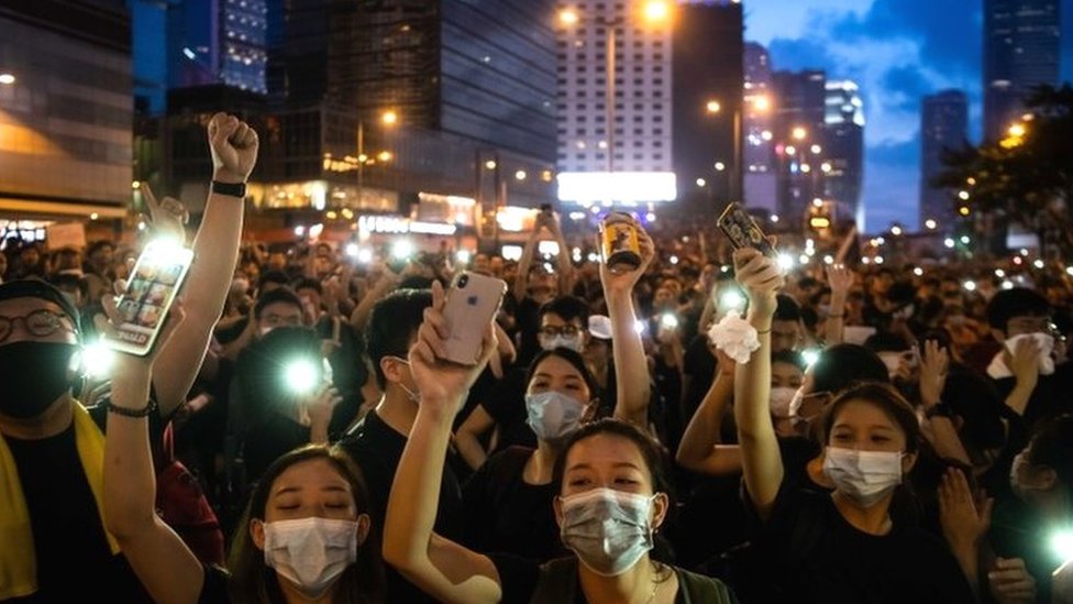 Hong Kong: Facebook, Google and Twitter among firms 'pausing' police help