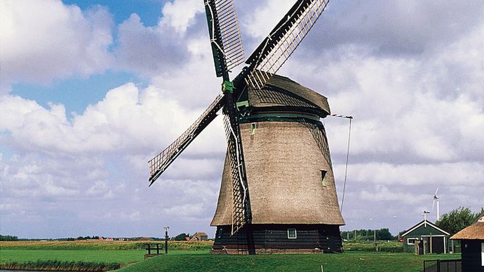 Moinho de vento em Flevoland
