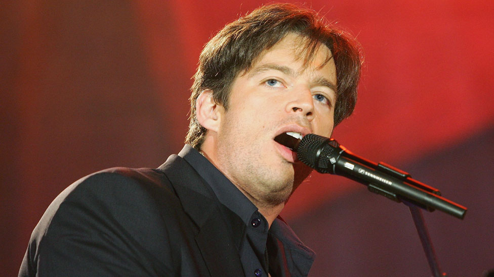 Connick vivía frustrado por el hecho de que a sus partituras siempre se las llevaba el viento. Harry Connick Jr