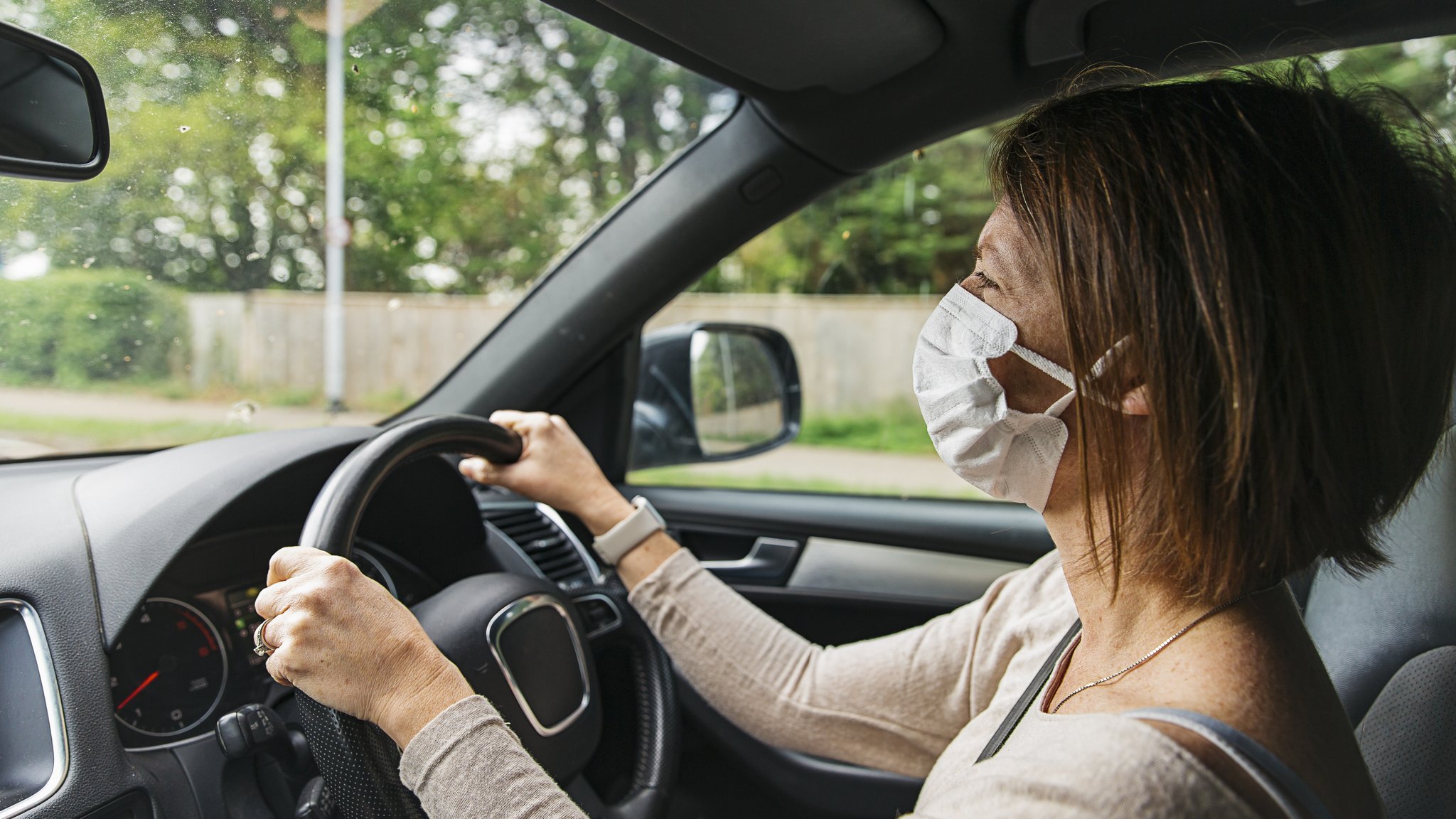 Covid study: How to avoid catching virus in a shared car