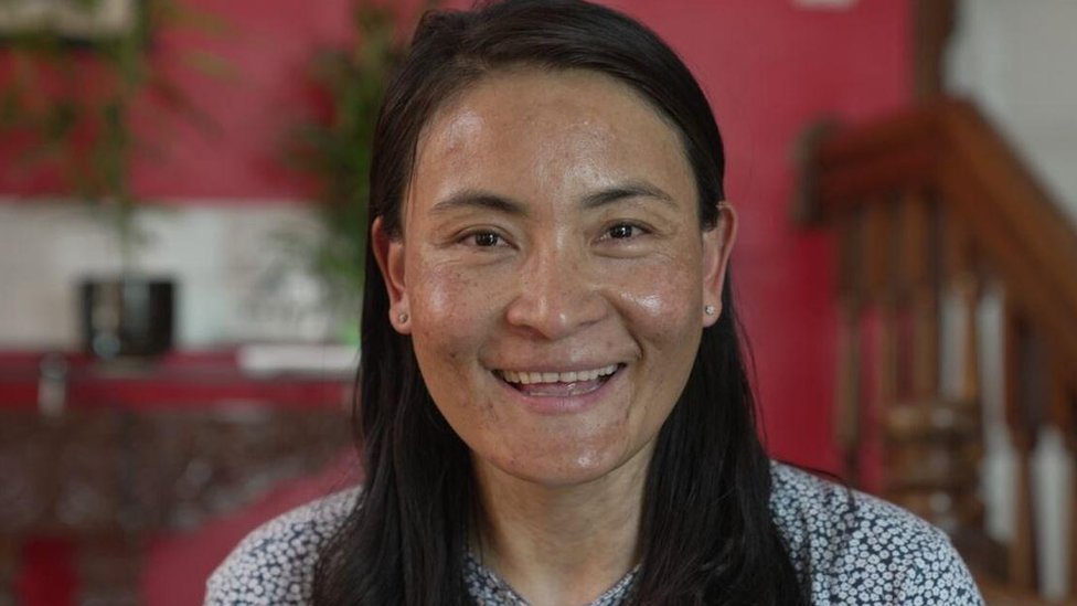 Pundžo Džangmu Lama razgovara sa novinarima BBC Nepal