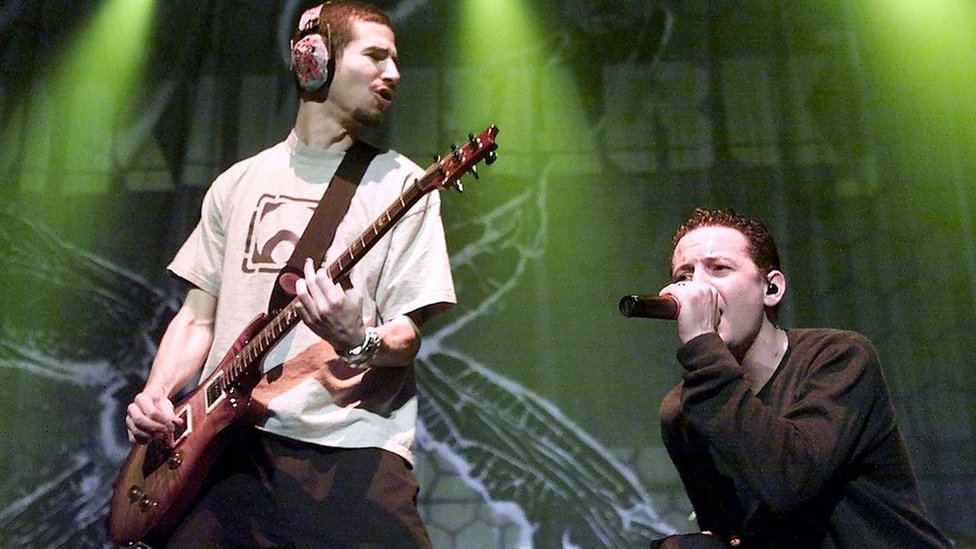 Linkin Park играют в Лас-Вегасе в 2002 году
