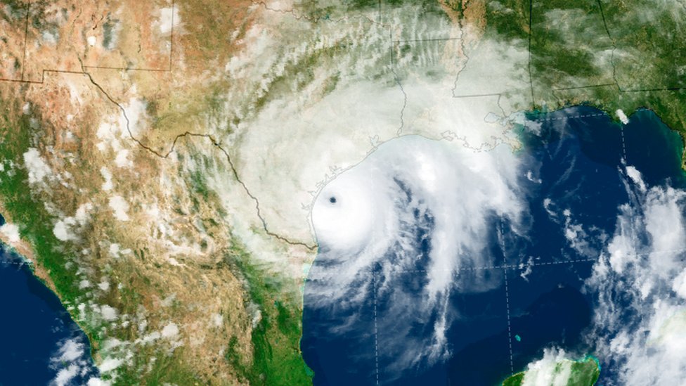 Спутниковый снимок урагана Харви