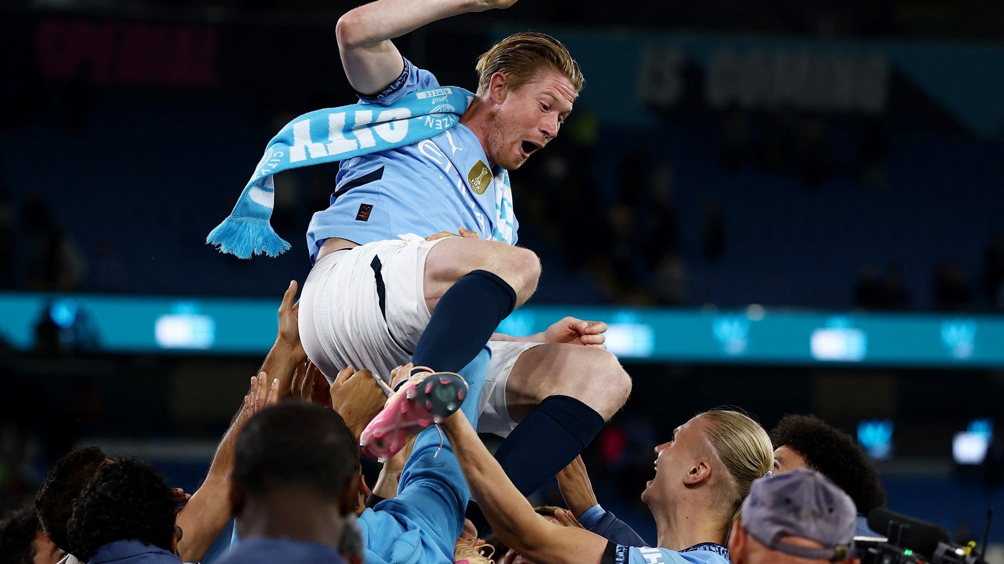 Kevin de Bruyne: Man City 'genius' bids farewell at Etihad Stadium