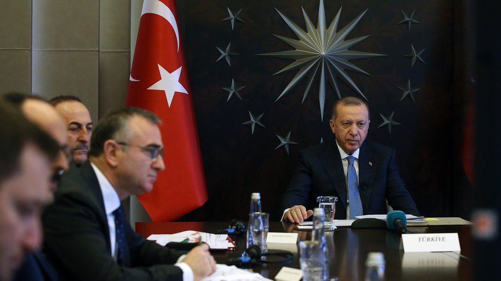 Cumhurbaşkanı Recep Tayyip Erdoğan, Milli Dayanışma Kampanyası başlatıldığını duyurarak insanların bağış yapabilecekleri hesap numaralarını paylaştı.