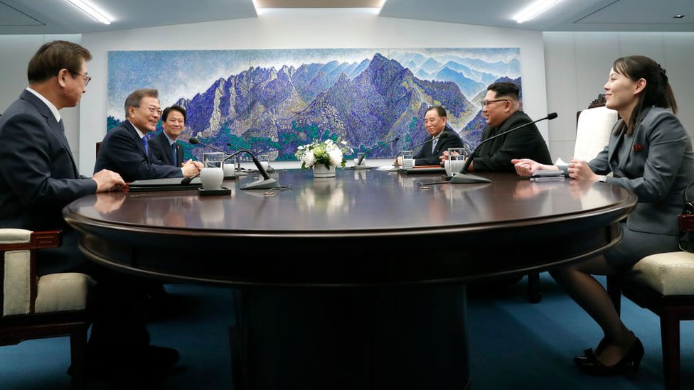 Encuentro Moon y Kim. Encuentro Moon y Kim.