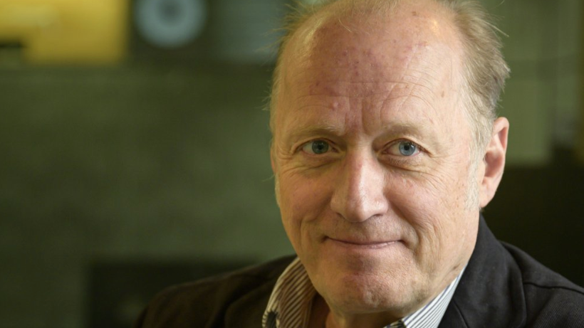 Ade Edmondson joins cast of Jersey drama Bergerac for new series - BBC News
