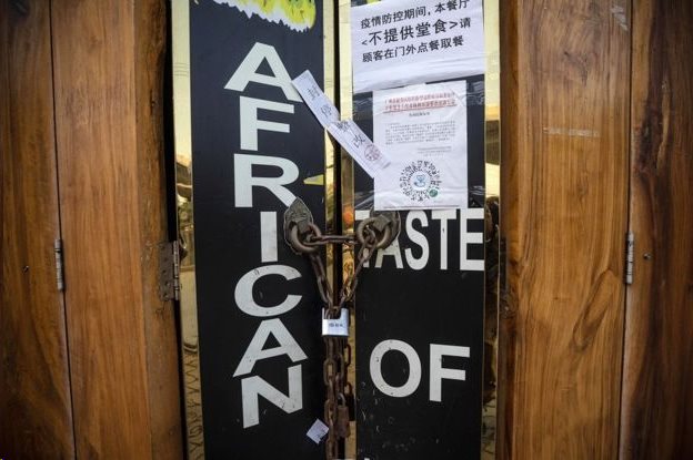 Usaha di Guangzhou, termasuk area yang populer di kalangan orang Afrika, ditutup karena takut virus corona.