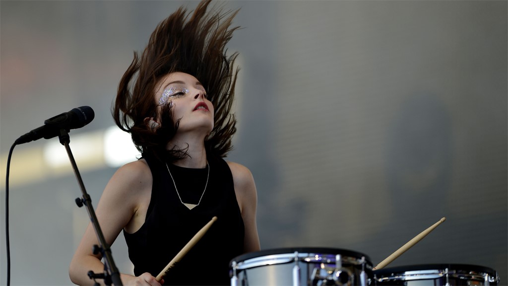 Chvrches How Singer Lauren Mayberry Became The Punk Rock Joan Of Arc Of Pop c News