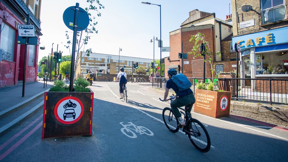 London LTNs Plans to ban through traffic from most Hackney roads