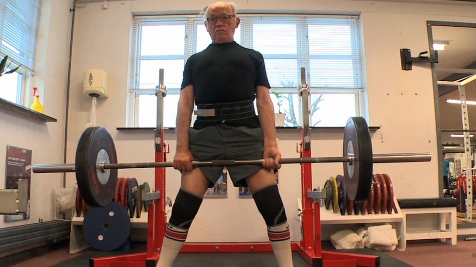 Meet the world's oldest powerlifter BBC News