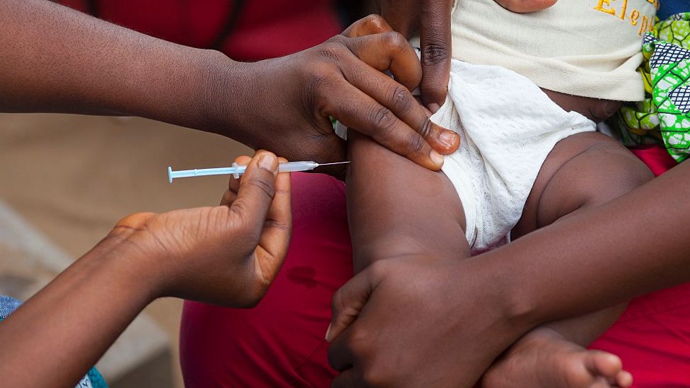 Hepatitis B aşısının yoksul ülkelere ulaşması yıllar almıştı.