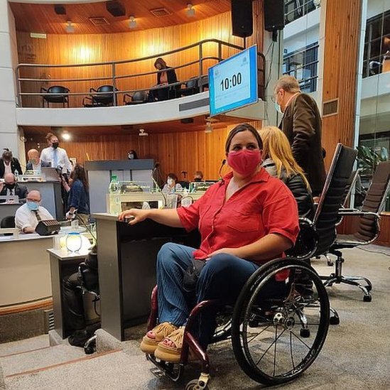 Fiorella Buzeta en la Junta Departamental de Montevideo