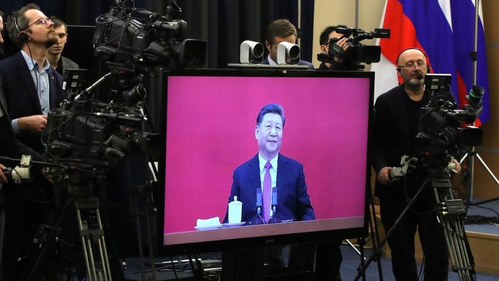 Xi Jinping, presidente de China, participando por videoconferencia