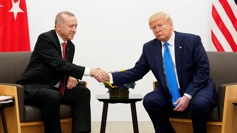 Президент Эрдоган и Президент Трамп на двусторонней встрече в Осаке, 29 июня 2019 г.