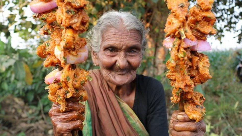 Mastanamma: India YouTube chef granny dies at 107