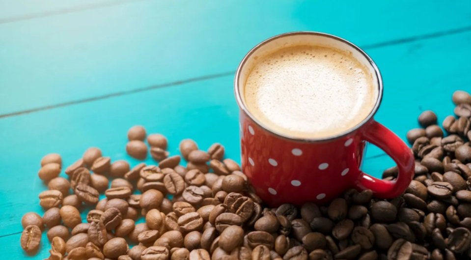 Kompanije za kafu obično ne uklanjaju kofein same - to rade specijalizovane kompanije
