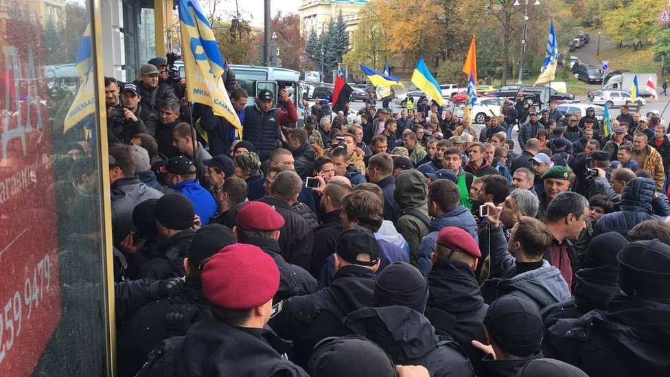 Активісти