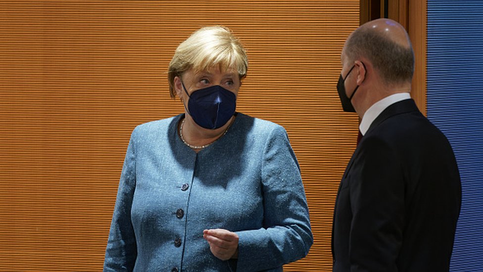Merkel ve Scholz