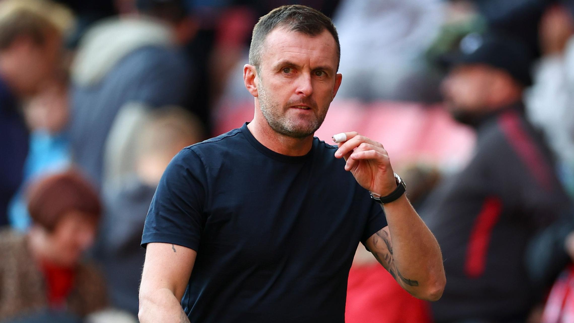 Nathan Jones: Charlton Athletic boss tells fans 'they can pick the team and I'll leave' - BBC Sport