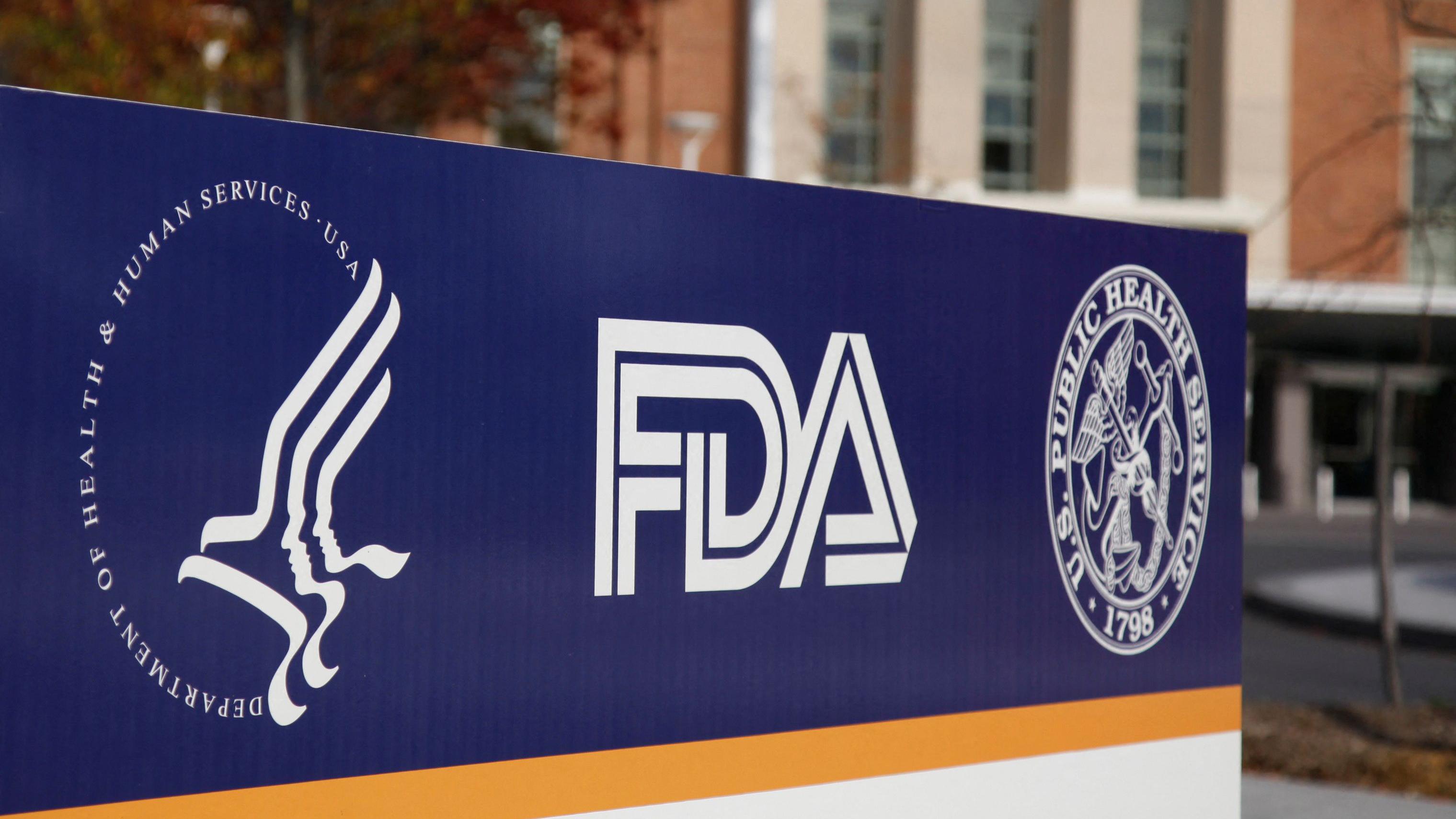 FDA giam giữ hàng hóa là gì?
