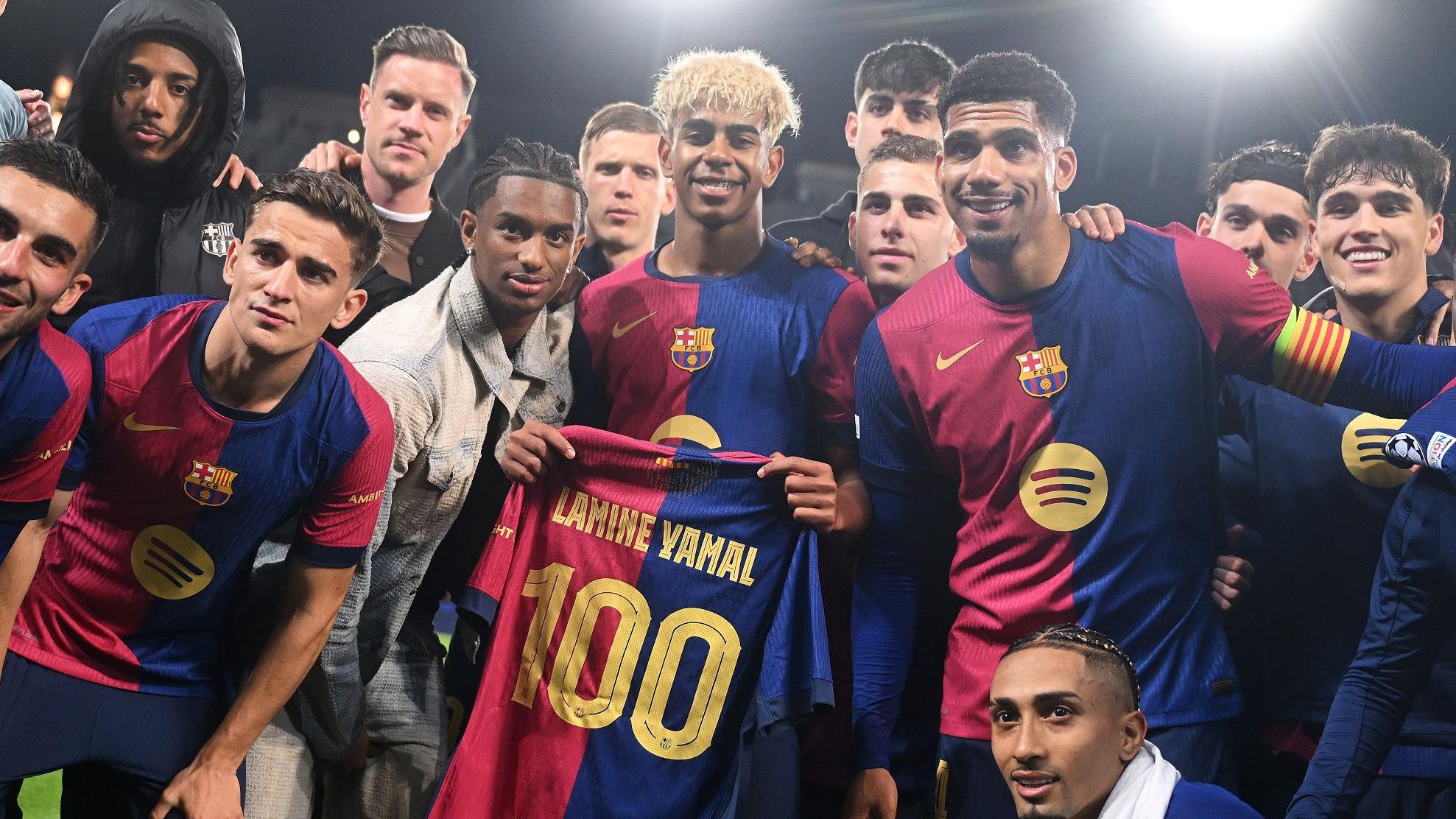 HLV Inter: ‘Người tài năng như cậu ấy 50 năm mới xuất hiện một lần’ 3 Lamine Yamal: Barcelona phenomenon called 'cheat code' in Inter Milan draw - BBC Sport