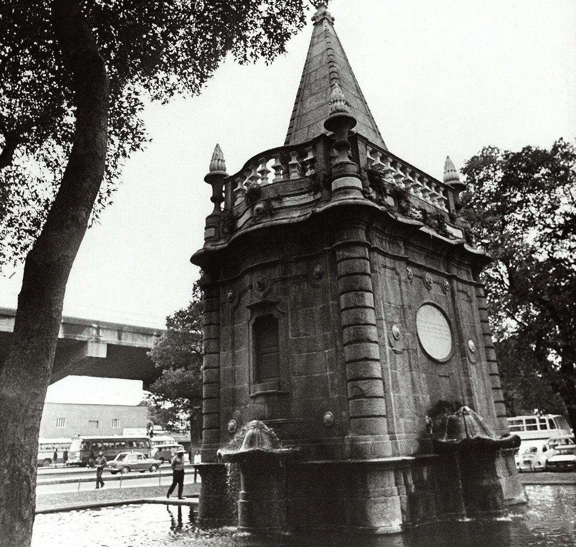 Chafariz de Mestre Valentim, uma das obras feitas no Rio depois de a cidade ter se tornado capital colonial