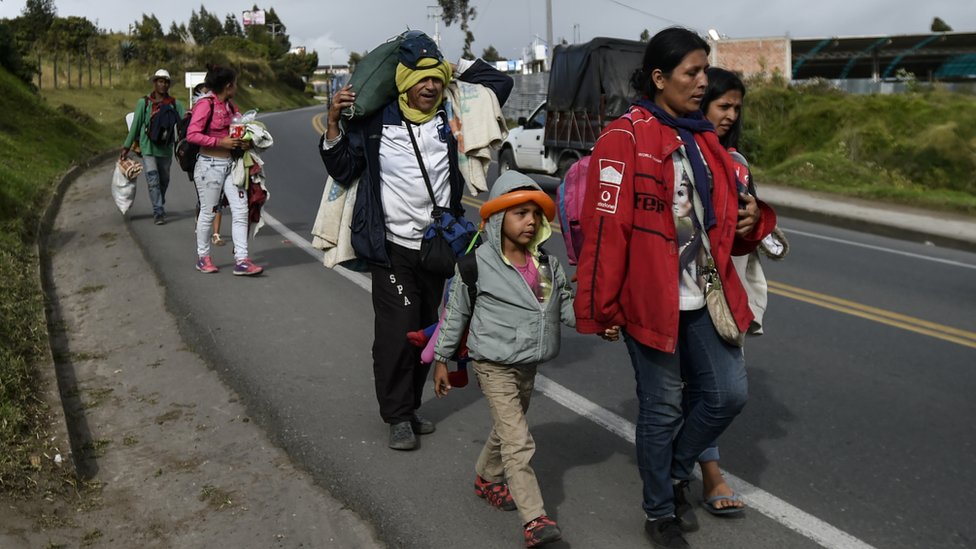 Crisis en Venezuela: los cuidadores de casas, el nuevo empleo que prospera  en el país por el miedo de los emigrantes a perder sus propiedades - BBC  News Mundo