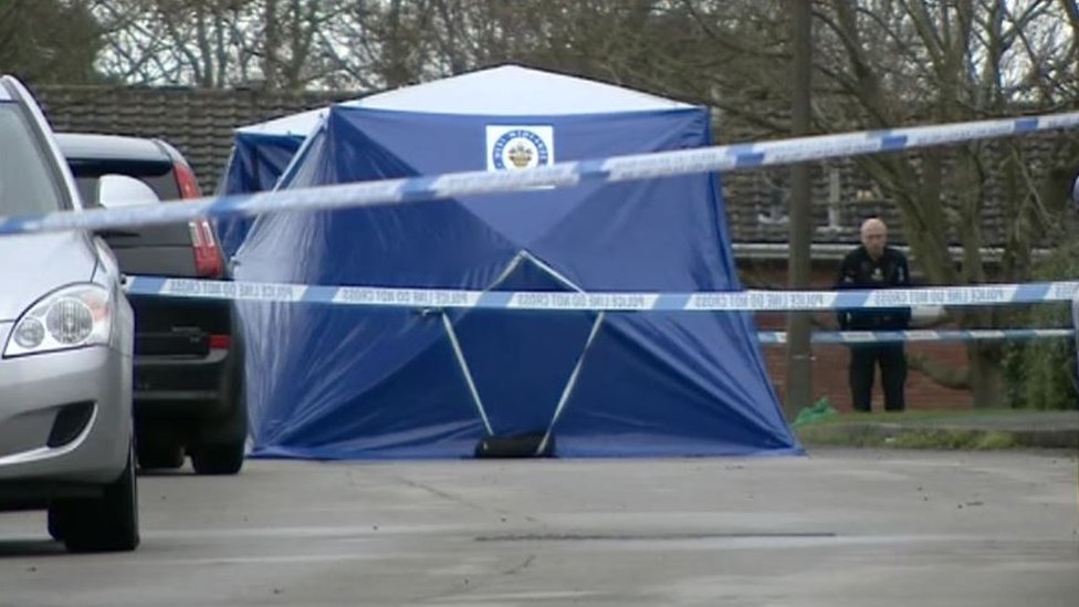 Wolverhampton Murder Probe As Man Dies In Street Bbc News