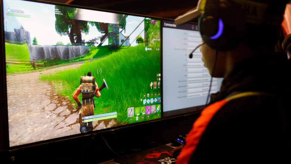 Is Anyone Sick Of Hearing About Fortnite Fortnite Why You Might Not Be Playing Real People Anymore Bbc News