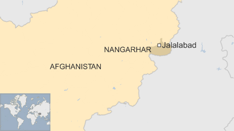 Afghan bomber 'kills 12 police recruits' near Jalalabad - BBC News