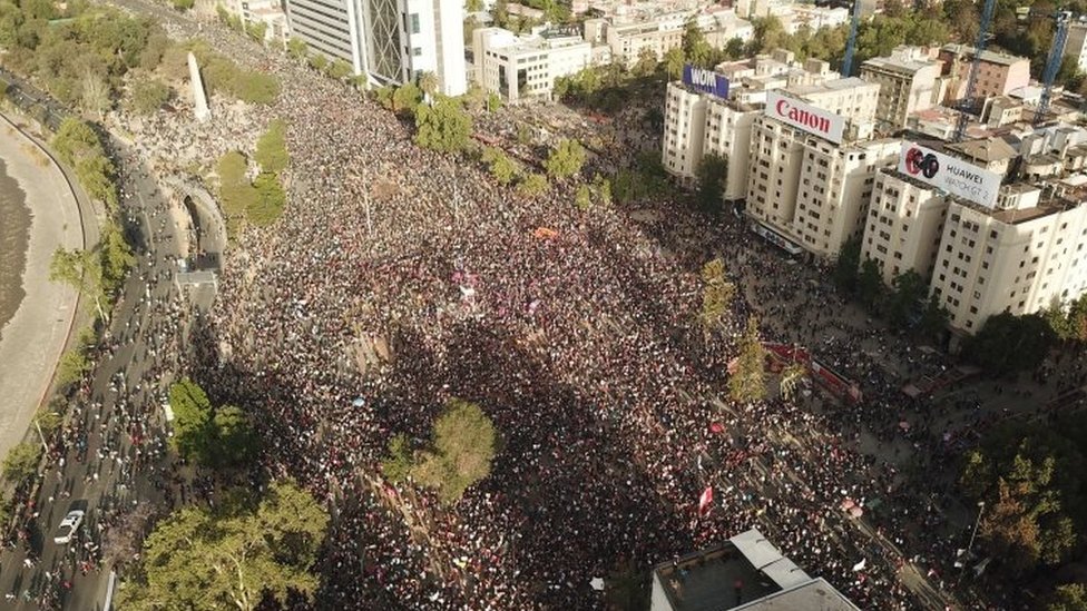 La plaza Italia fue nuevamente el epicentro de las protestas.