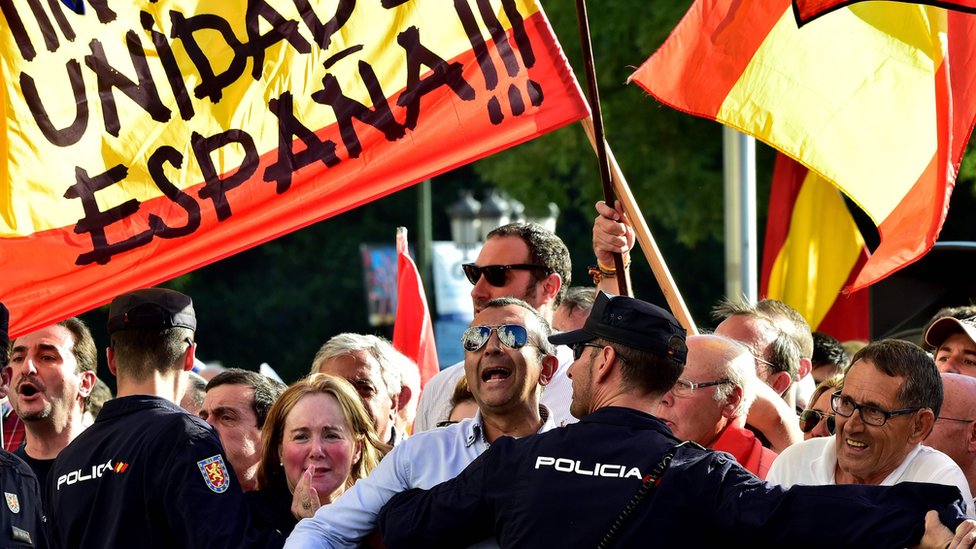 En más de una ocasión se realizaron manifestaciones por la unidad de España en Madrid. Protesta por la unidad de España
