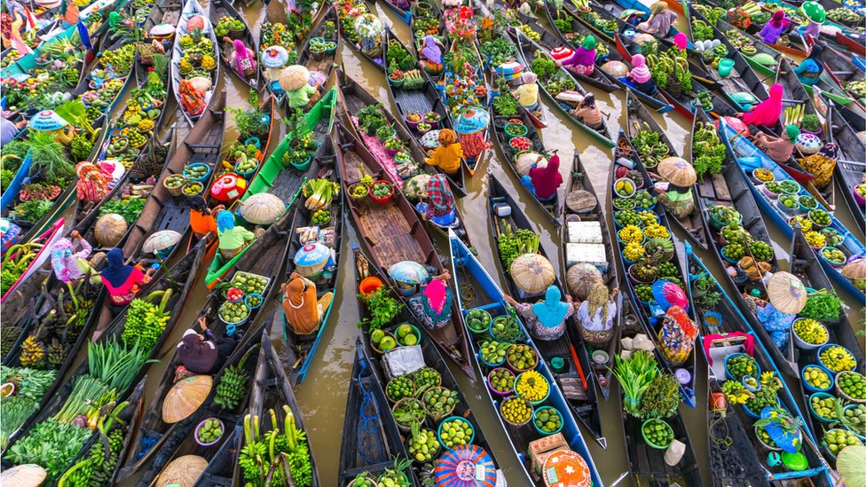 A floating boat market in Asia