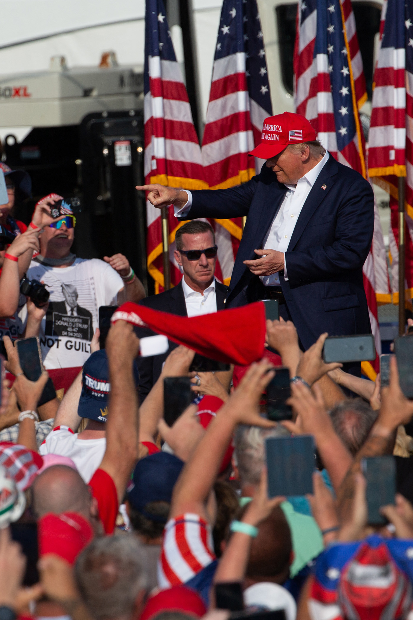 Trump greets supporters as he arrives at rally 