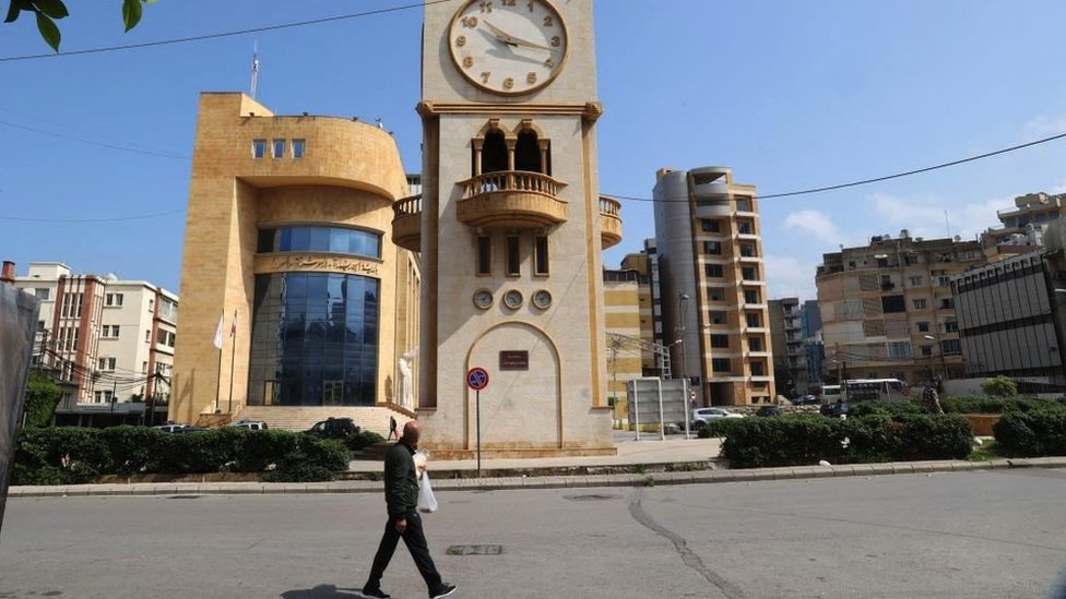 ساعة عامة في لبنان