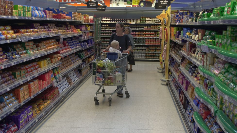 Kupovina u velikim marketima ne garantuje niže cene