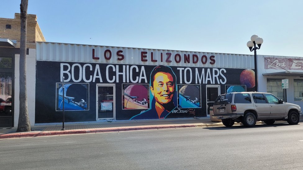 Como SpaceX de Elon Musk divide vilarejo na fronteira entre EUA e México