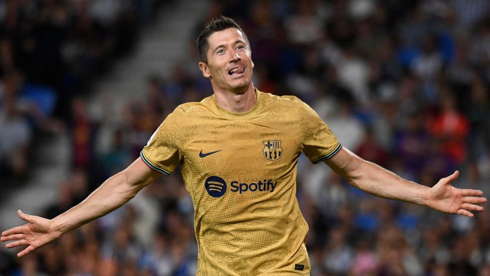 Real Sociedad 1-4 Barcelona: Robert Lewandowski scores first two competitive goals for Barca