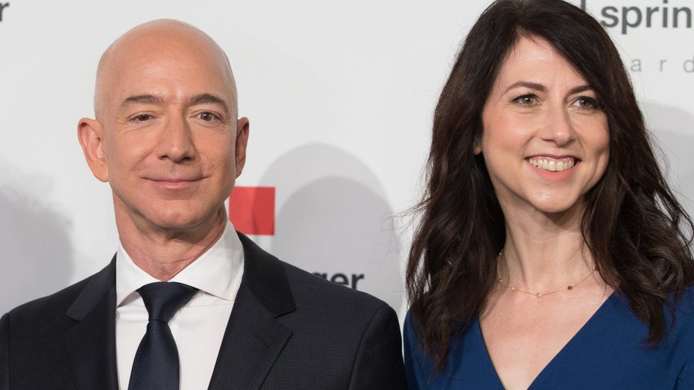 Mackenzie Bezos Novelist And Amazon Shareholder Worth 35 6bn Bbc News bbc com